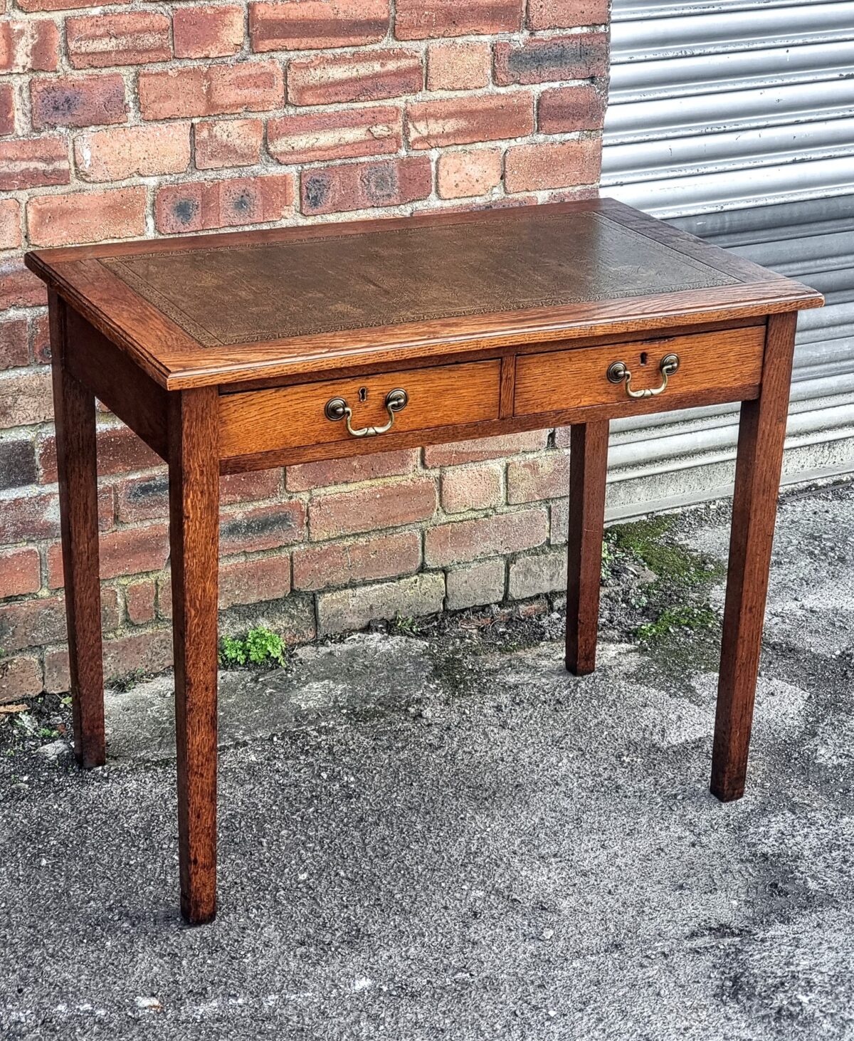 Small Oak Desk, Leather-Top Writing Table/Desk with Drawers - Jennings ...