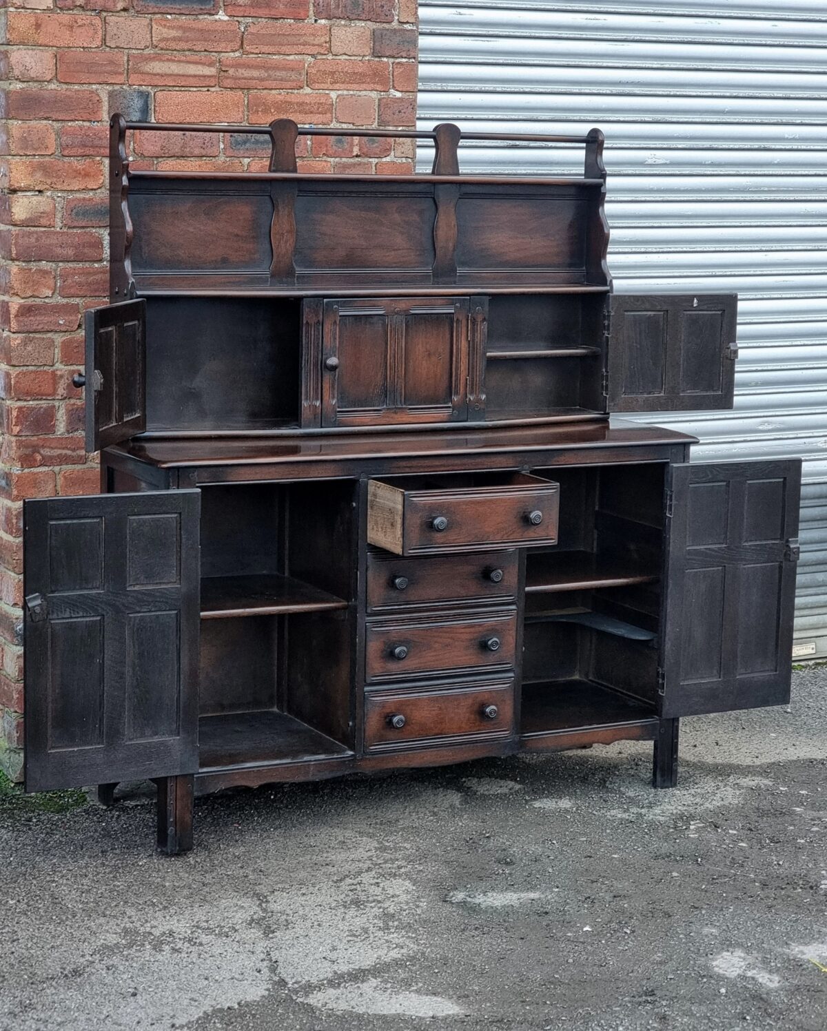 'Ercol' Oak Sideboard/Cupboard with 4 Drawers flanked by two Cupboards & Removable Hutch/Cabinet Top - Image 2