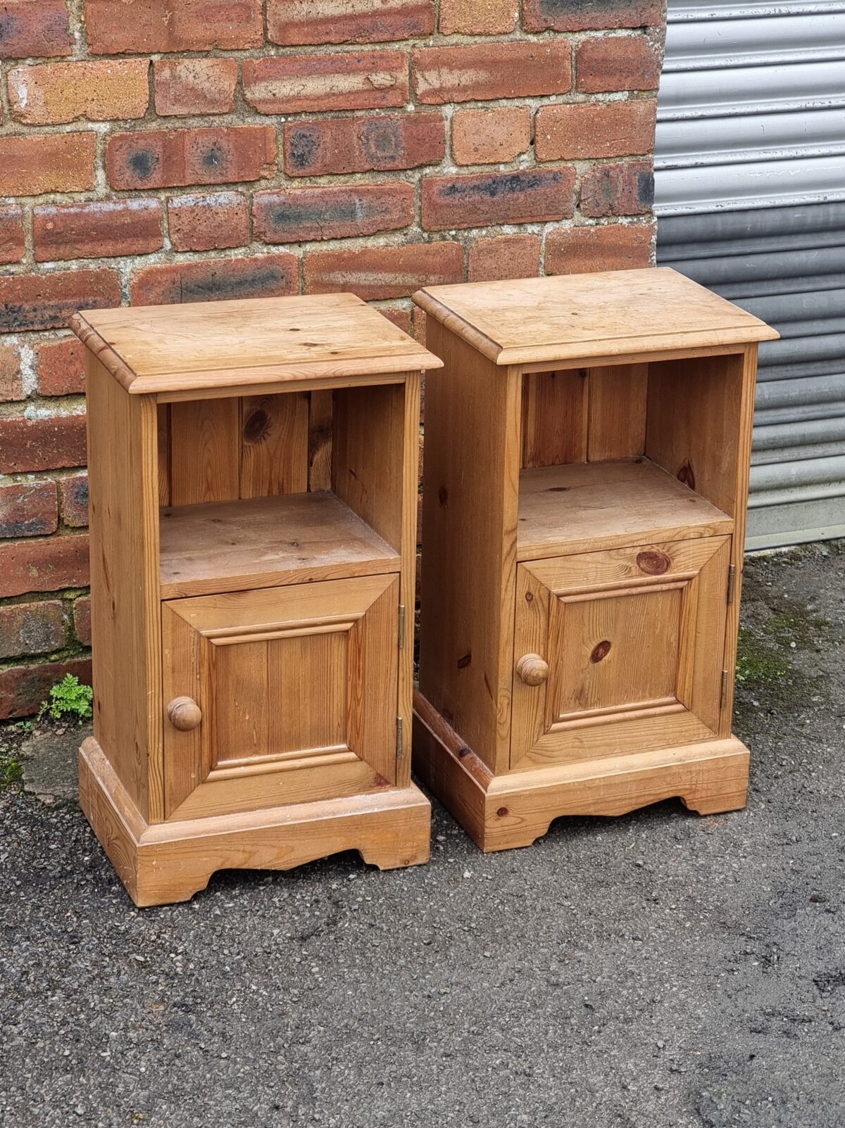 Pair of Pine Bedside Cabinets, Pair of Pine Night Stands, Pair of Small Bedside Tables, Bedside Cupboards