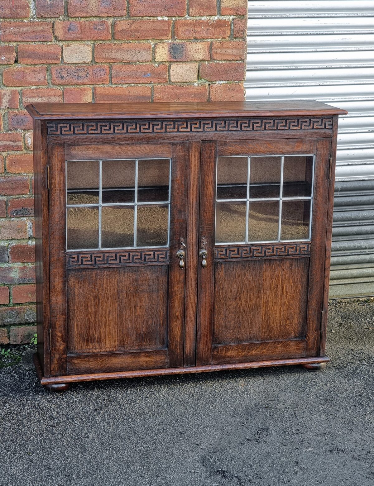 Vintage Oak Leaded-Glass Door Bookcase/Cupboard, Oak Display Cabinet with Adjustable-Height Shelves