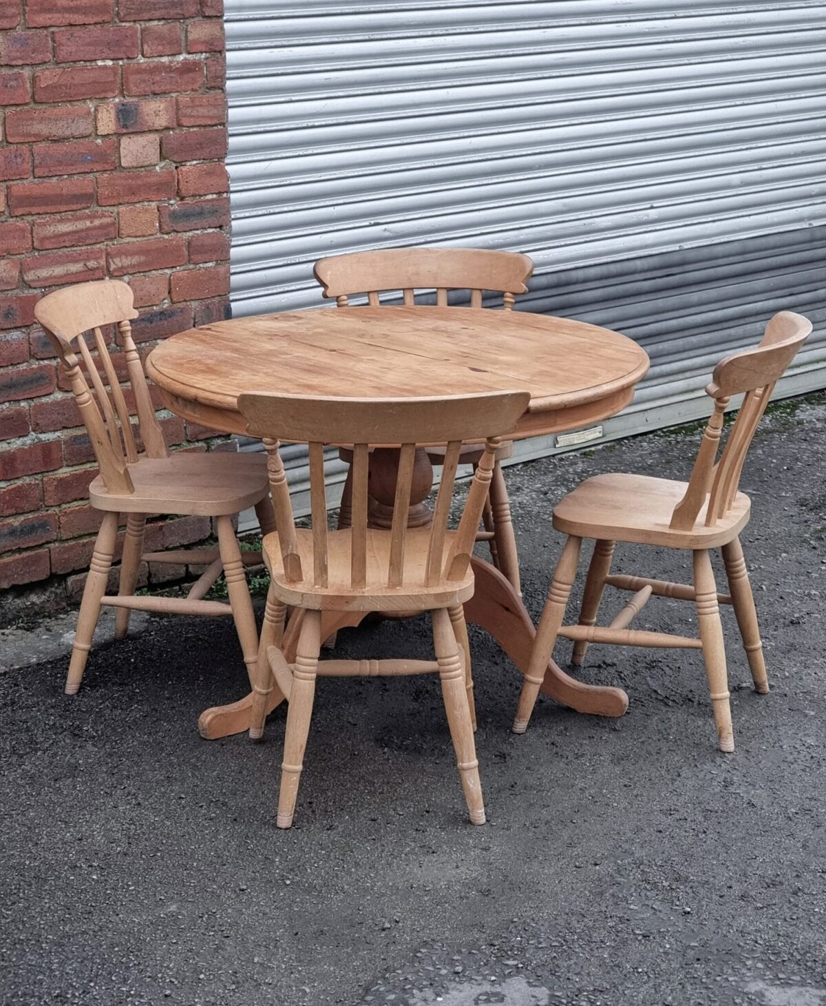 Antique style Spindle-back Set of 4 Chairs, Beechwood Kitchen/Farmhouse style Set of 4 Dining Chairs - Image 2