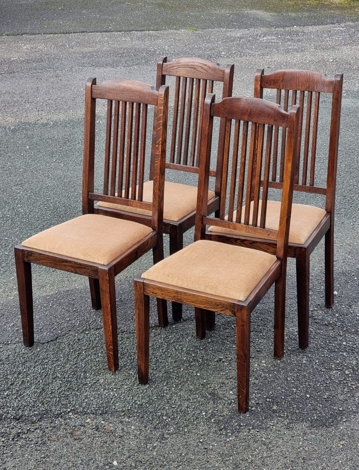 Oak Set of 4 Dining Chairs, Set of 4 Oak Dining Chairs, Straight Leg Solid Oak Chairs with pop-out Upholstered Seats