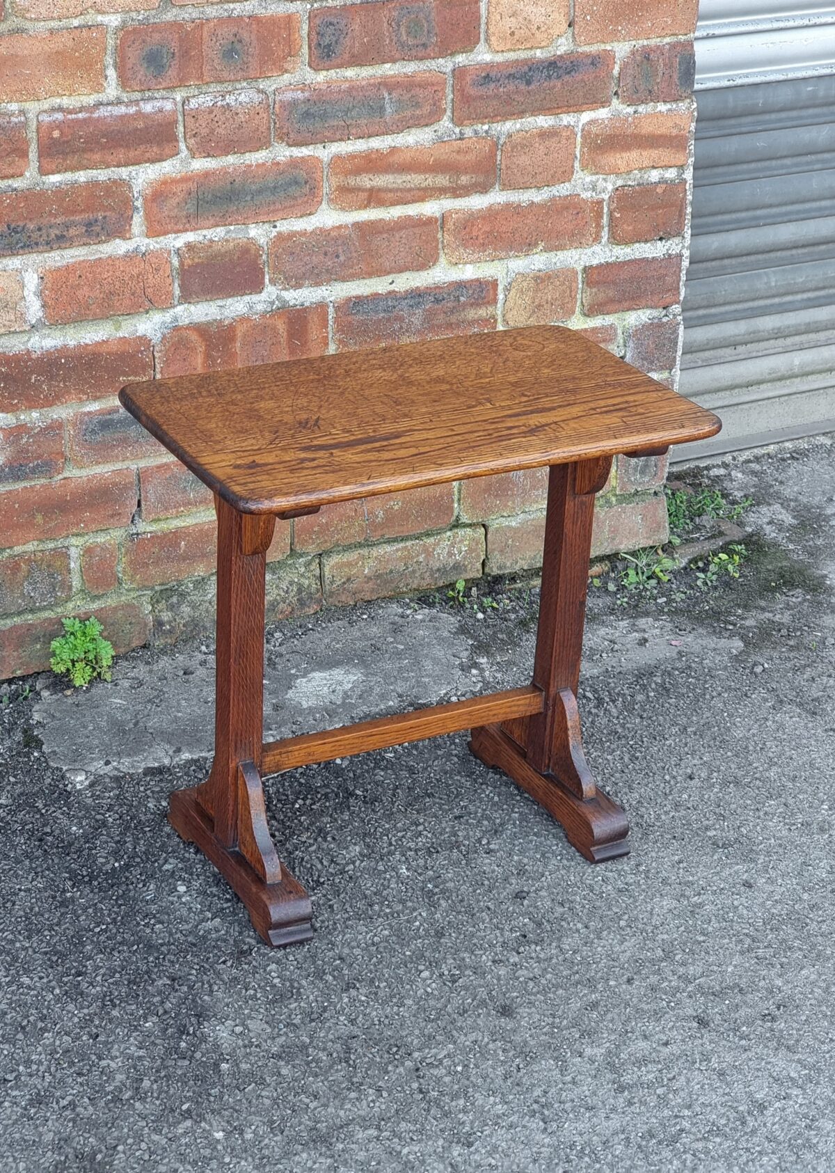 Small Vintage/Antique Oak Side Table - Image 2