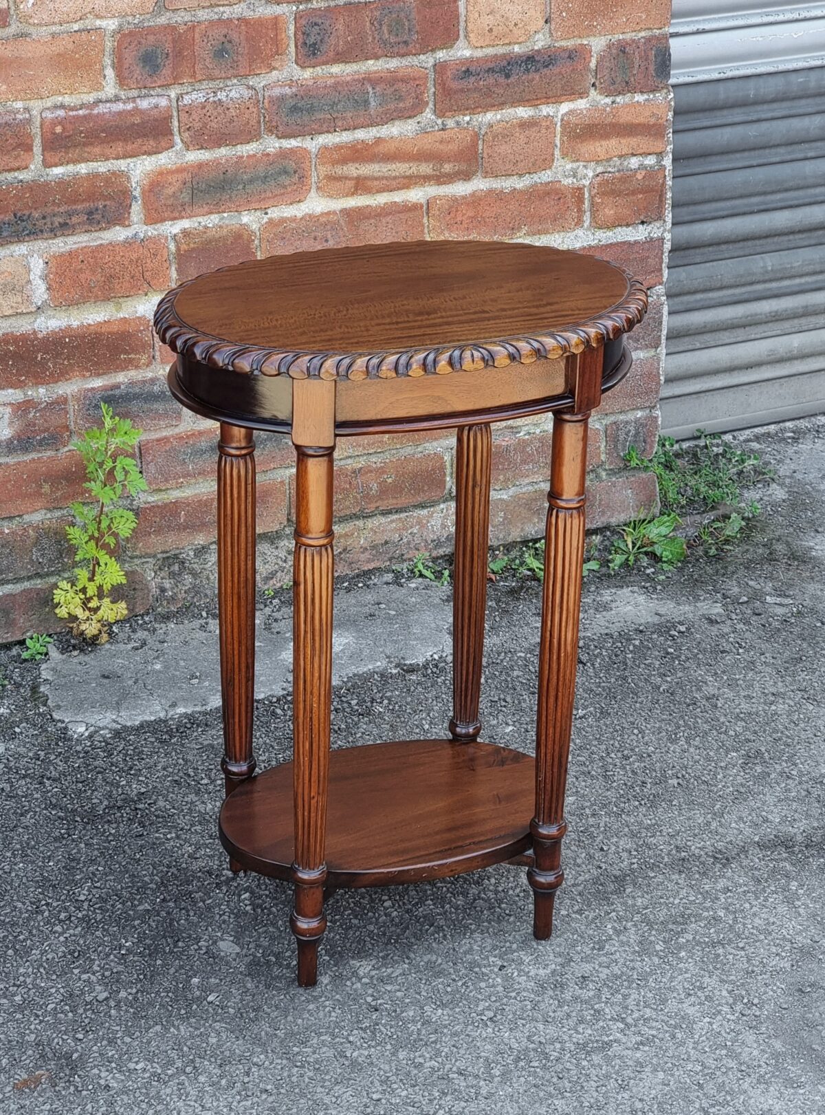 Oval-Top Carved-Edge Side Table, Antique style Mahogany Two-Tier Side Table