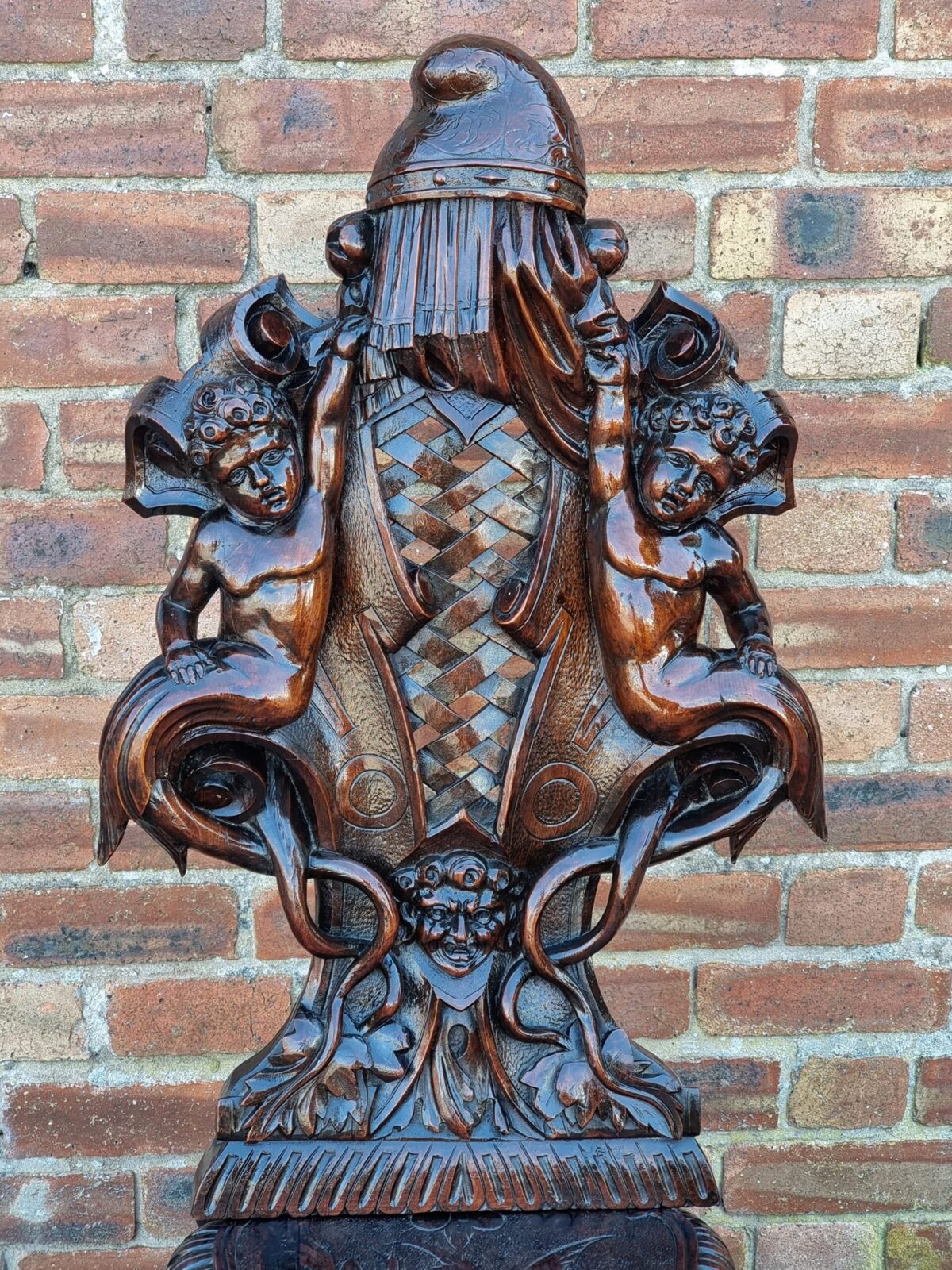 Antique 'Scabello' Chair, Italian Renaissance style Heavily Carved Walnut Hall Chair - Image 2